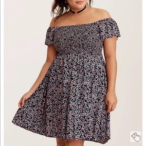 Plus size FLORAL PRINT SMOCKED OFF SHOULDER CHALLIS DRESS